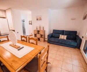 Apartamento reformado a 2 minutos de la playa en Calella! Calella de Palafrugell Spain