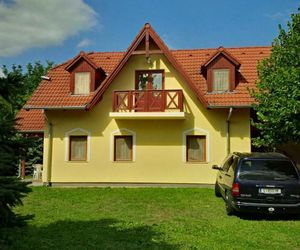 Rétesház Strudelhaus apartmanház Vonyarcvashegy Hungary