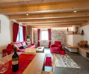 Ciasa Sas da le Doudesc Vigo di Fassa Italy