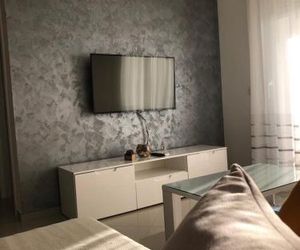 Luda kuća Bar Montenegro