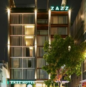 NearBy Hotel