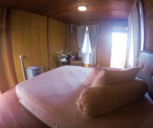 Bamboo House III Palu Indonesia