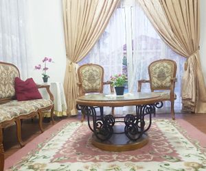 Renovated and Cosy Muslim Bungalow with Pool Seremban Malaysia