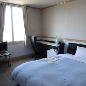 NearBy Hotel