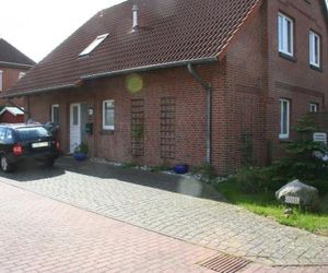 Studio-Apartment mit kleinem Gartenanteil Burg-Auf-Fehmarn Germany