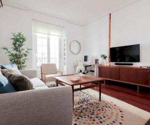 Comfortable 2 bedroom apartment in Chueca Madrid Spain