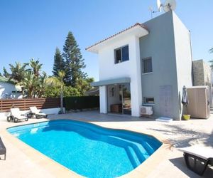 VILLA SUNFLOWER - 2 BED VILLA PROTARAS Protaras Cyprus