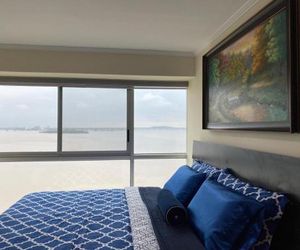 Puerto Santa Ana, Suite con vista al Rio Guayaquil Ecuador