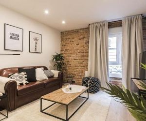 Coqueto estudio en barrio de ambiente by S@H! Bilbao Spain