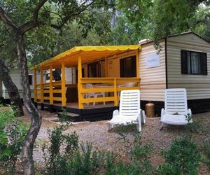 Greenchalets Lei Suves retro Roquebrune France