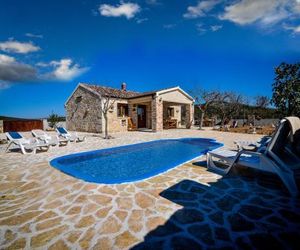 Holiday home Anita 2 for 8 persons with pool Bila Vlaka Croatia