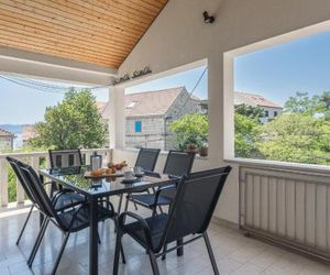 Center apartment Golden Ray Bol Croatia