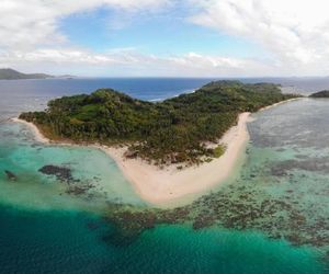 Backpackers Island El Nido Lagen Island Philippines
