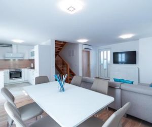Apartments Amavi Izola Slovenia