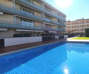 NEW! Apartamento con piscina y balcón a 2 minutos de la playa. WI-FI LEstartit Spain