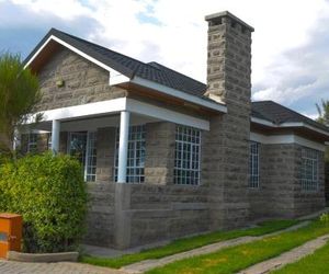 Siksteen Holiday Homes Lake Naivasha Kenya