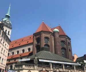 Luxury 85m2 Residence Marienplatz Munich Germany