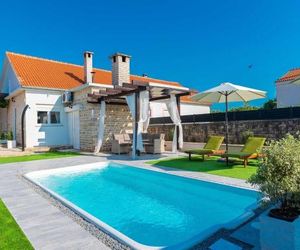 Holiday home Marcela with pool Pridraga Croatia