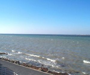 Apartment T2 situé au bord de letang de thau 1 Balaruc-les-Bains France