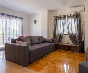 APARTMANI KAROCA Pula Croatia
