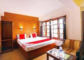 NearBy Hotel