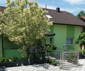 Apartments and rooms with parking space Slunj (Plitvice) - 17719 Slunj Croatia