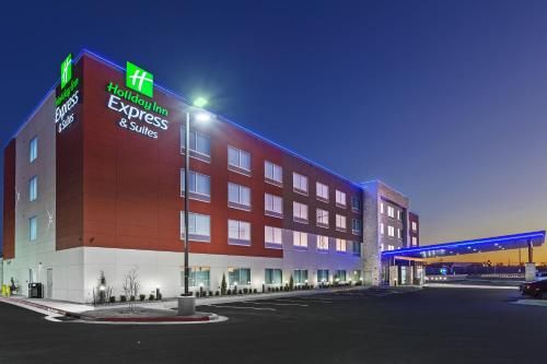 Photo of Holiday Inn Express & Suites - Tulsa Northeast - Owasso, an IHG Hotel
