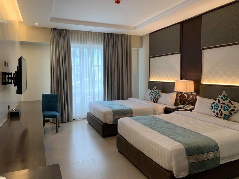 Hotel Photo 1