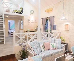 WILDFLOWER Trawas Valley Side Cottage Pasuruan Indonesia