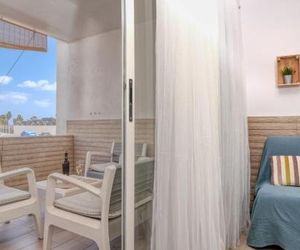 apartamento AUDREY en playa roca Costa Teguise Spain