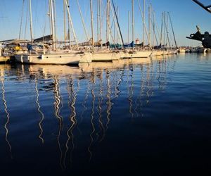 Studio calme à Giens , 2 pas du port et des plages Hyeres France