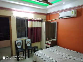 Hotel pic Апартаменты в Nabadwip — 1075 кв. м., спальни: 2, собственных ванных: 