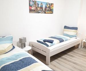 Voll ausgestattete Unterkunft mit 3 Schlafzimmern in Bedburg-Hau Kleve Germany
