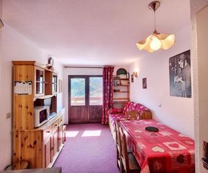 Apartment Orée des pistes n°6 2 pièces 4 personnes ski aux pieds Les Bruyeres France
