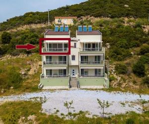 Lofos Apartments Nea Peramos Greece