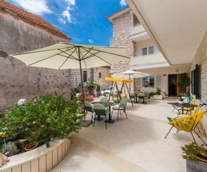 Apartmani Ujdur Gradac Croatia