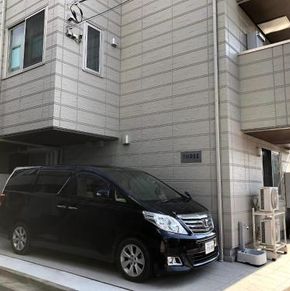 NearBy Hotel