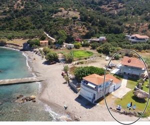 House just on the beach -included 2 canoe, 2 bicycles Kolymbari Greece