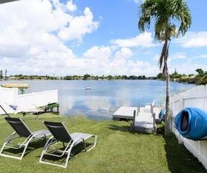 Docking Area · 3/2 Lake House - Water Activities And Docking Area Dania Beach United States