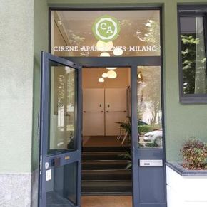 NearBy Hotel