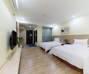 Deluxe twin-bed room-24H free shuttle & breakfast Huadong China