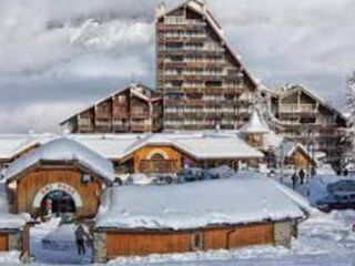 Hotel pic au Bonheur - Praloup 1600 - Au cœur de la station et au pied des piste