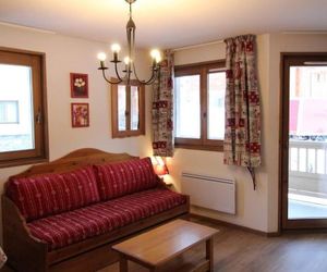 Apartment Bona71 - appartement spacieux au pied des pistes 1 Lanslevillard France