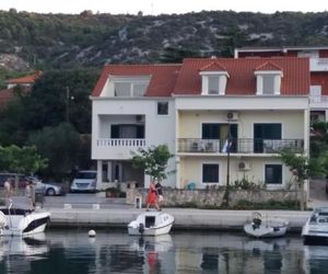 Apartmani Marta Poljica Croatia