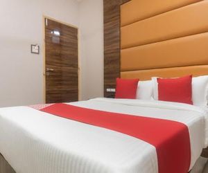 OYO 30693 Hotel Blue Executive Andheri East India