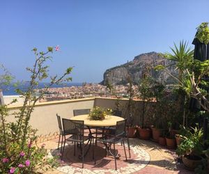 Panorama Apartments Cefalu Italy