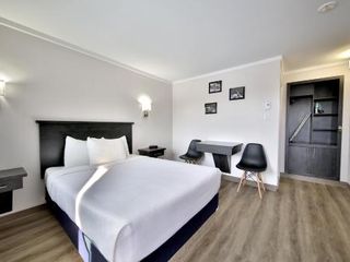 Hotel pic Motel Newstar Laval