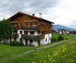 Gadahüs 4 Elvers Misanenga - Ferienwohnung mit Bad/WC, 54 m2 für max. 4 Personen Obersaxen Switzerland