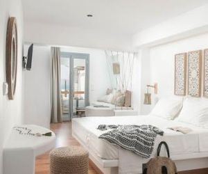 Kissos Luxury Suites Naxos Town Greece