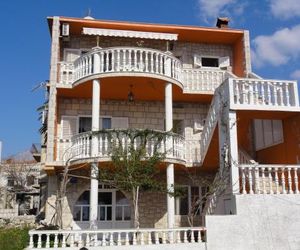 Apartmani Pavlović Sucuraj Croatia